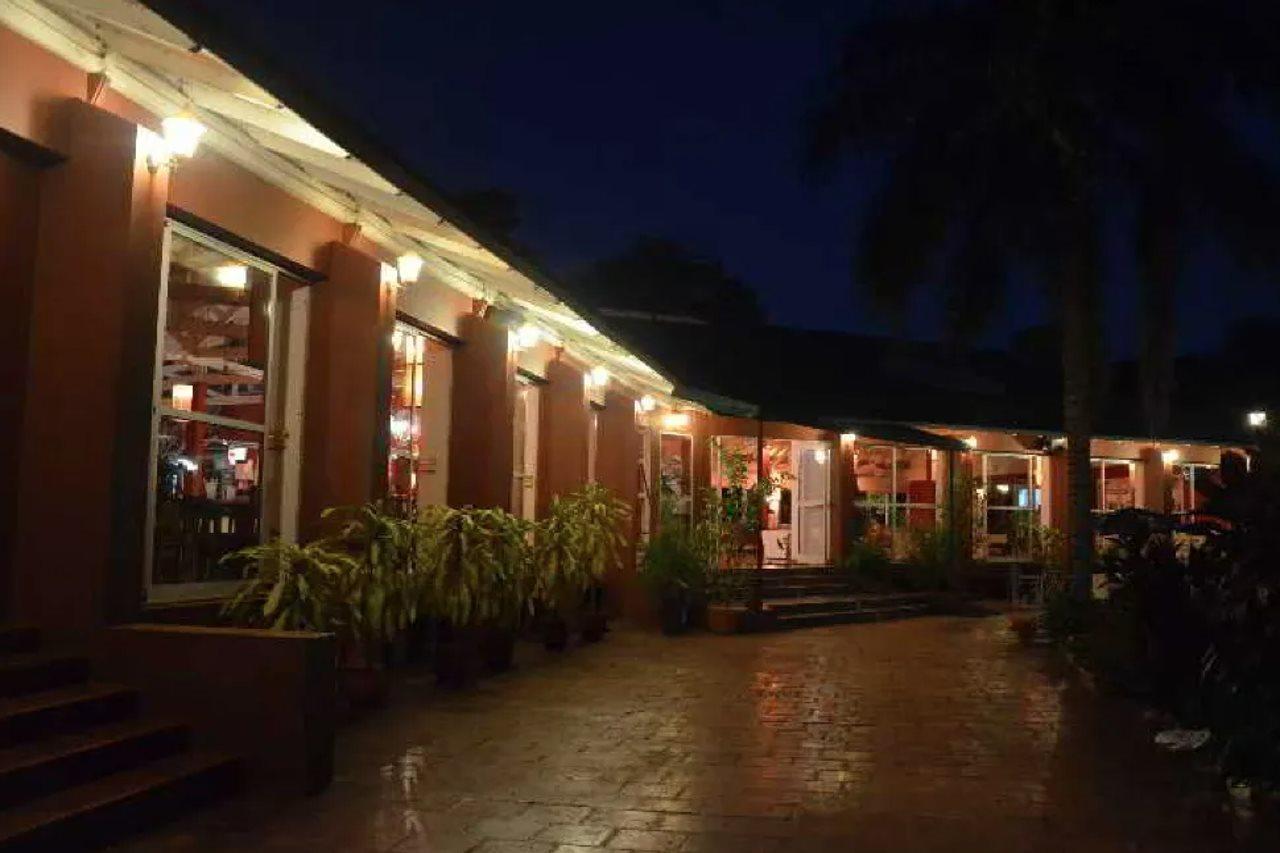 Iguazu Inn Hostel Puerto Iguazu Luaran gambar