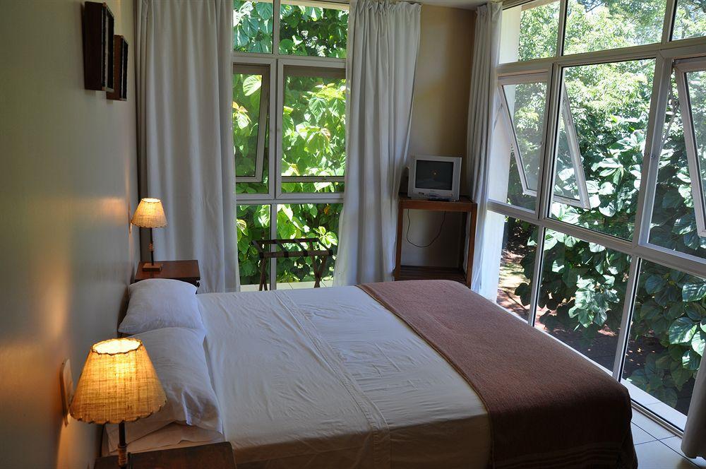 Iguazu Inn Hostel Puerto Iguazu Luaran gambar