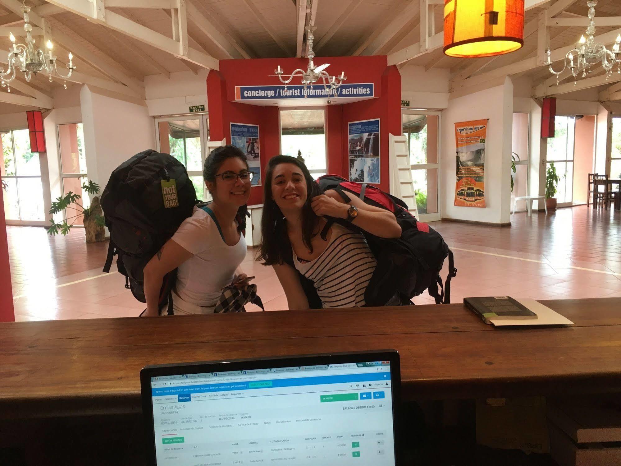 Iguazu Inn Hostel Puerto Iguazu Luaran gambar