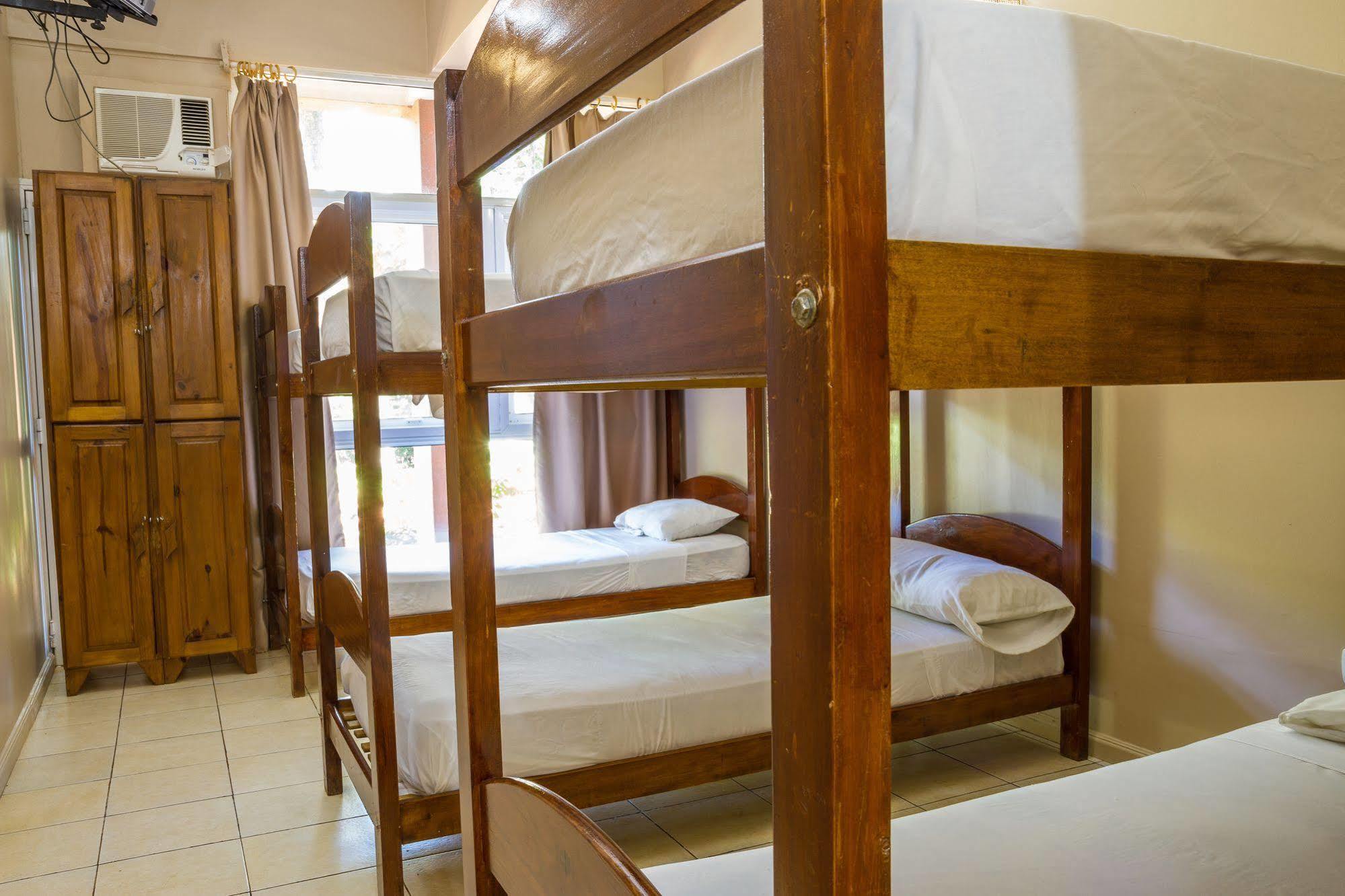 Iguazu Inn Hostel Puerto Iguazu Luaran gambar